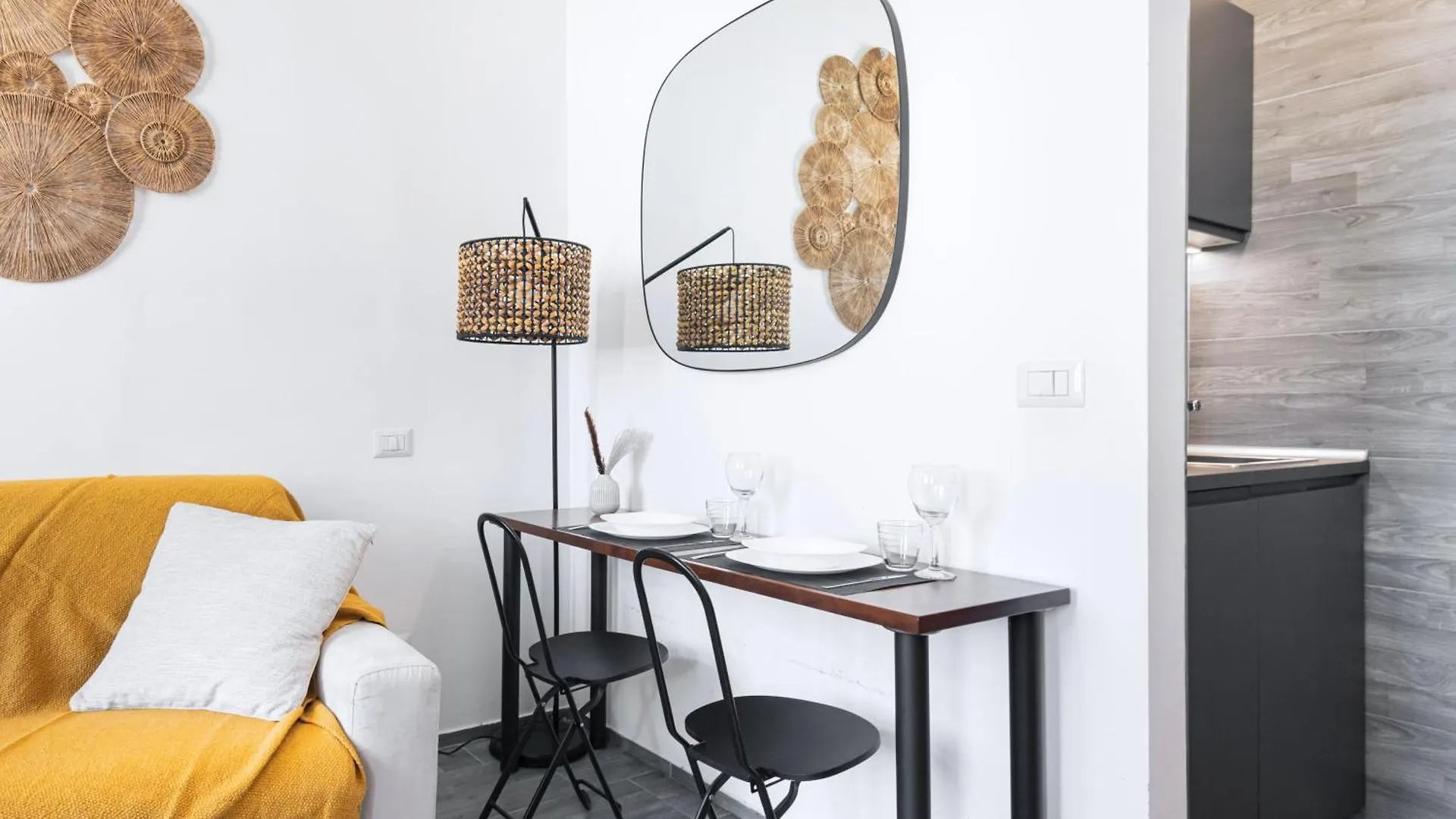 Easylife - Studio Moderno E Luminoso In Repubblica Milan