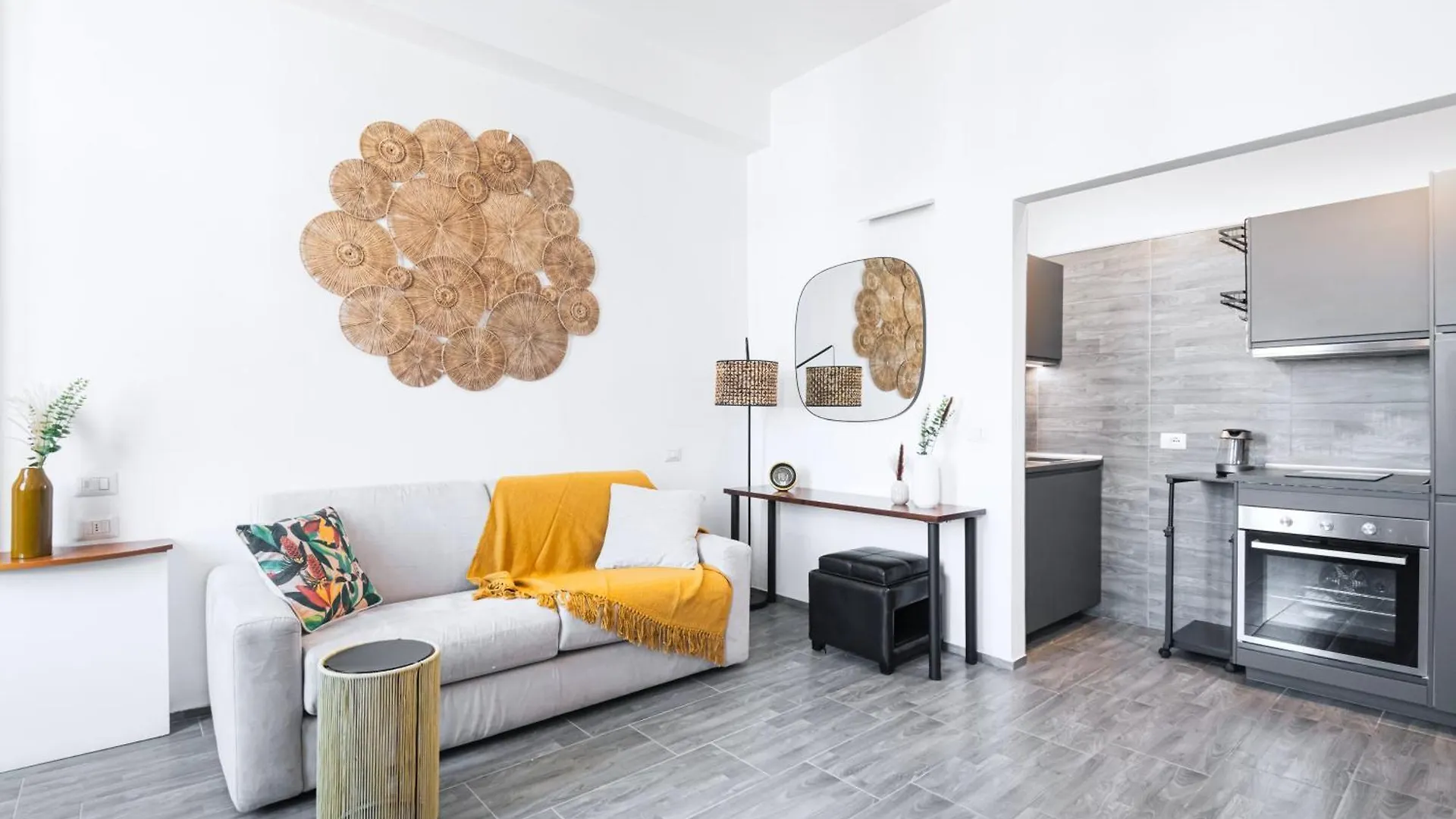 Easylife - Studio Moderno E Luminoso In Repubblica Milan Italy
